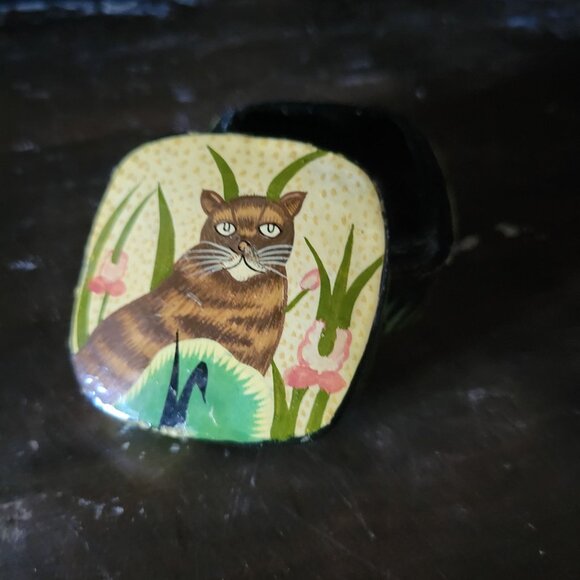 Small Vintage Black Lacquer Cat Trinket Box Lacquer Keepsake Box Stash Box - Picture 1 of 10